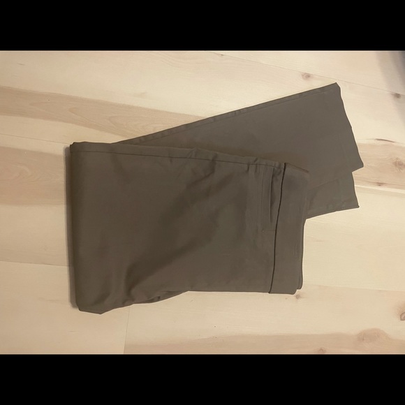J m collections dress pants - Picture 8 of 10